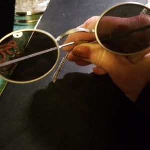 $⬇️⬇️Cool vintage  silver tone sunglasses *NFT*